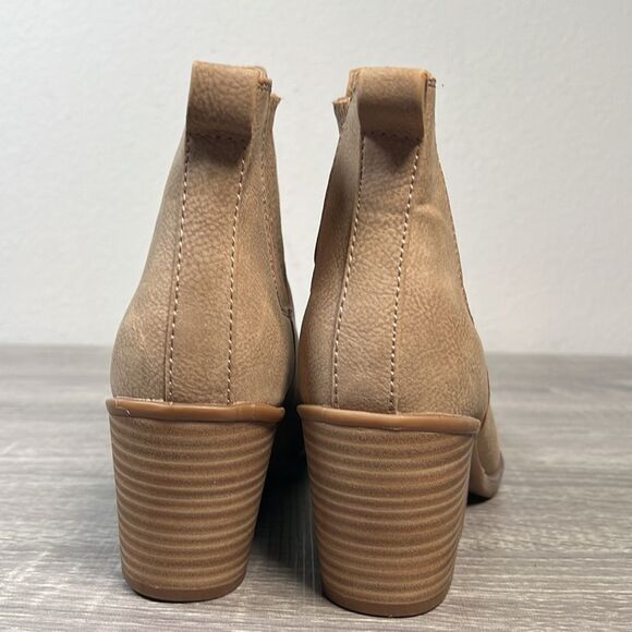 Korks Women's Hadley Chelsea Booties Boots Shoes - Picture 5 of 7